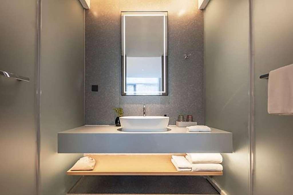 Ramada Encore By Wyndham Shanghai Pudong Airport Room photo